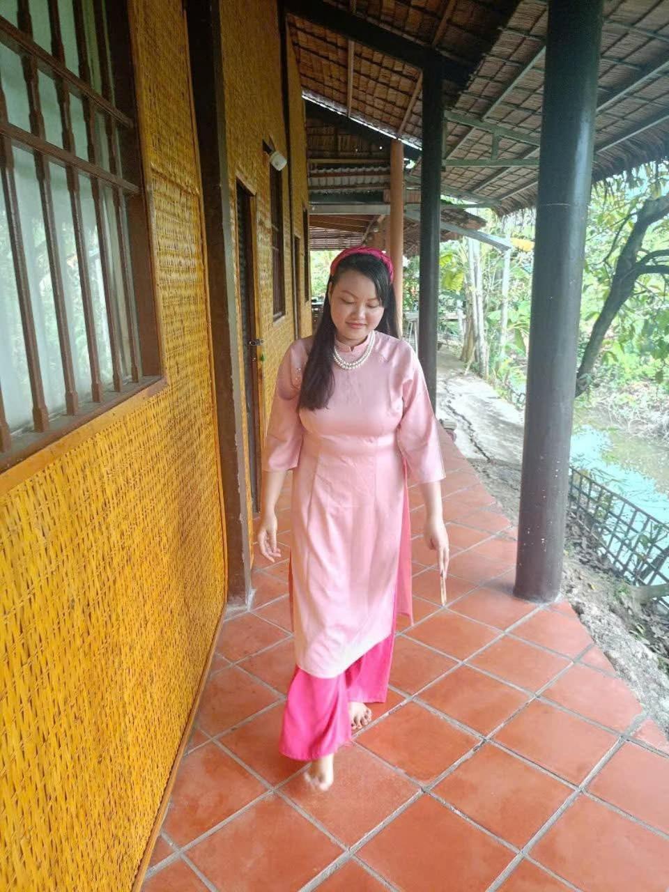 Ngoc Phuong Homestay Vĩnh Long Exteriör bild